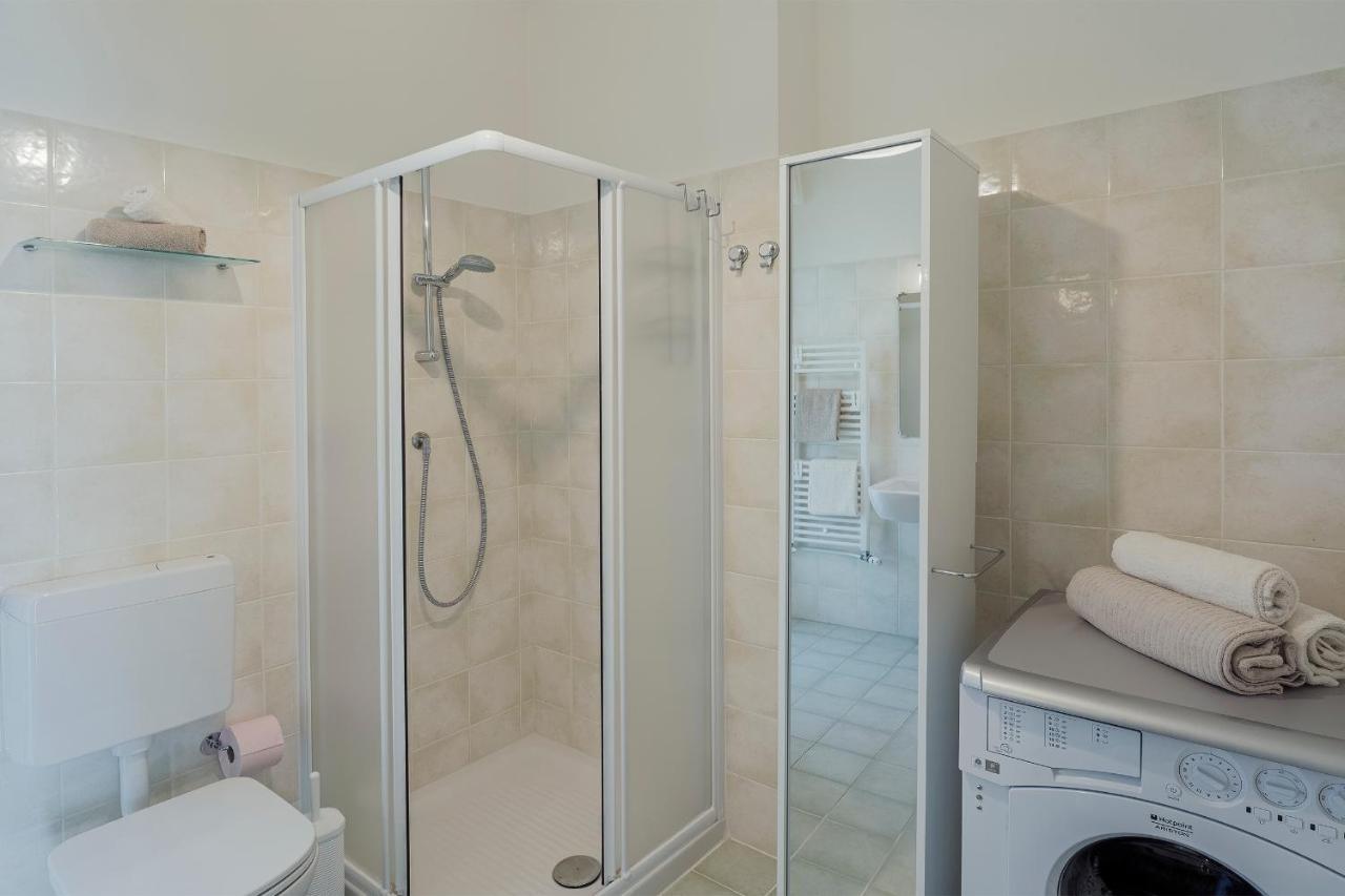 Tre Ponti Panoramic Seaview Apartment Sanremo Luaran gambar