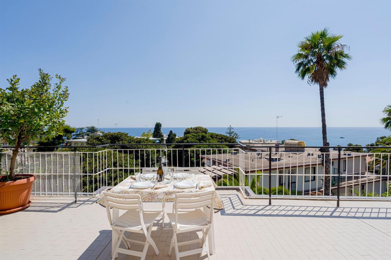 Tre Ponti Panoramic Seaview Apartment Sanremo Luaran gambar