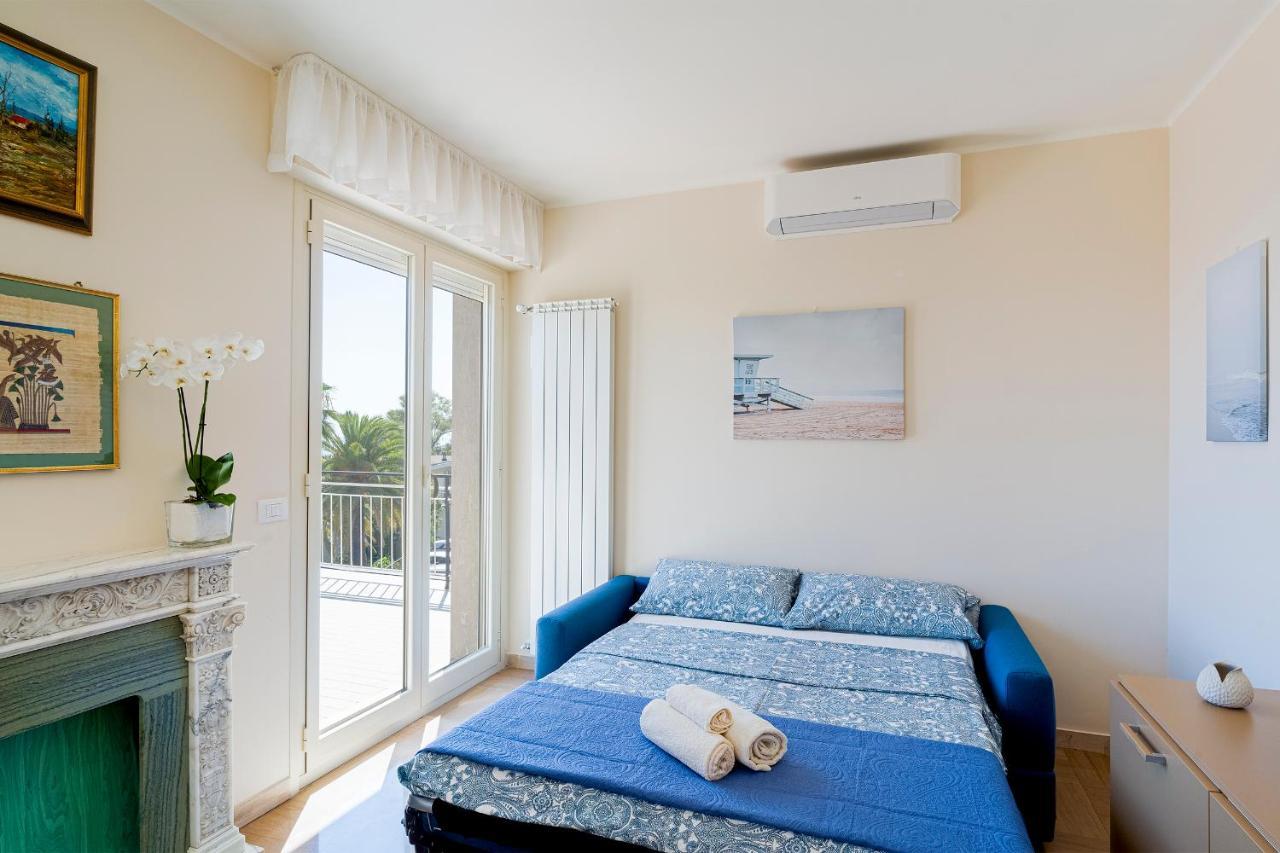 Tre Ponti Panoramic Seaview Apartment Sanremo Luaran gambar