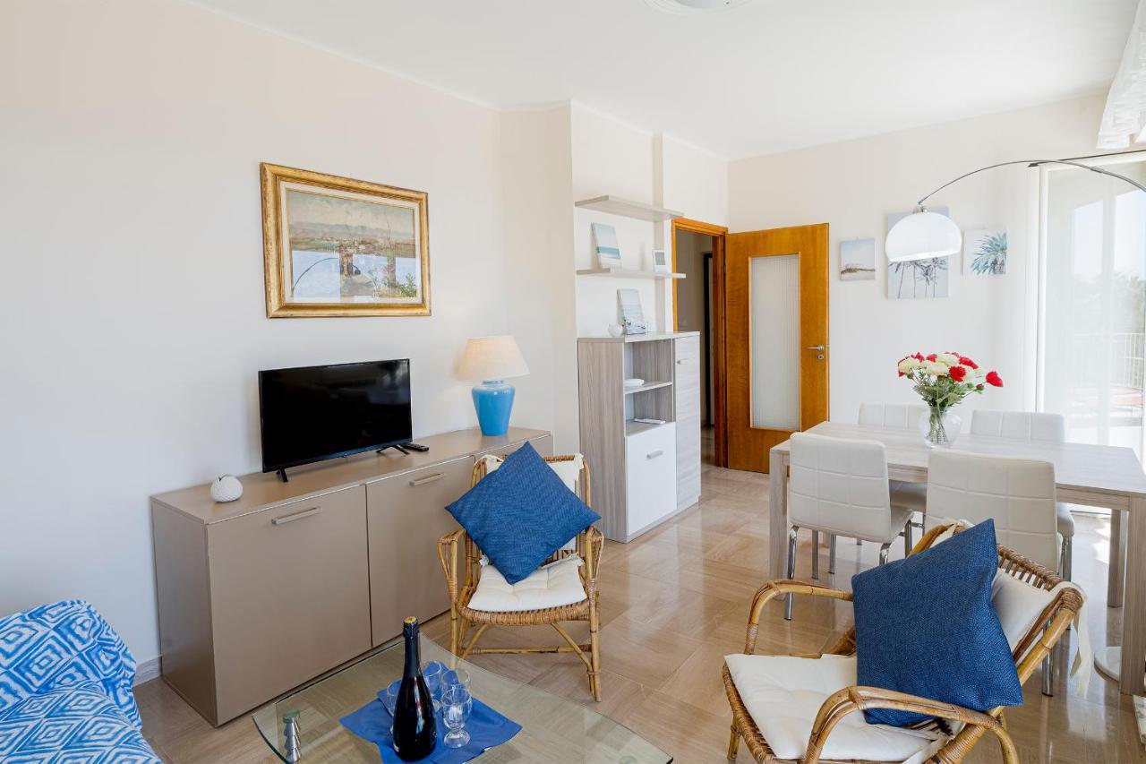 Tre Ponti Panoramic Seaview Apartment Sanremo Luaran gambar